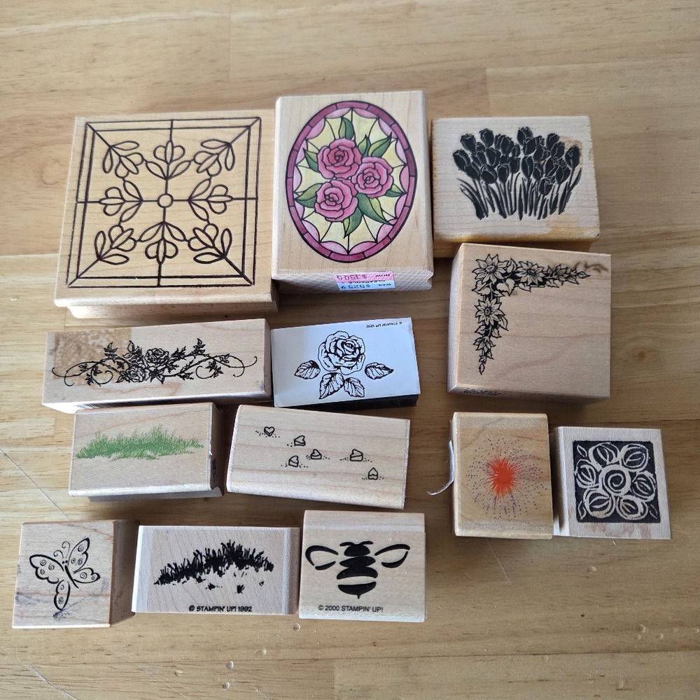 Wooden Rubber Stamp Set with Floral and Nature Designs 13 Stamps